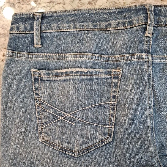 Aeropostale Distressed Blue Denim Shorts - Picture 8 of 16
